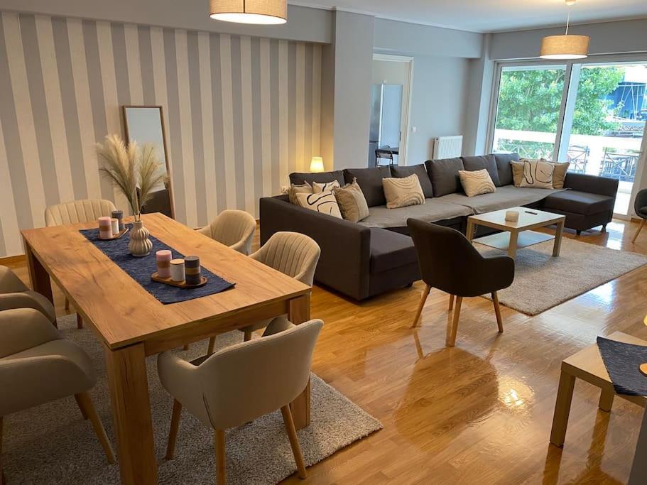 Classy 3Br With 2 Bathrooms Apartment In Marousi Atene Esterno foto