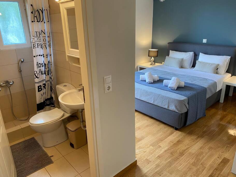 Classy 3Br With 2 Bathrooms Apartment In Marousi Atene Esterno foto